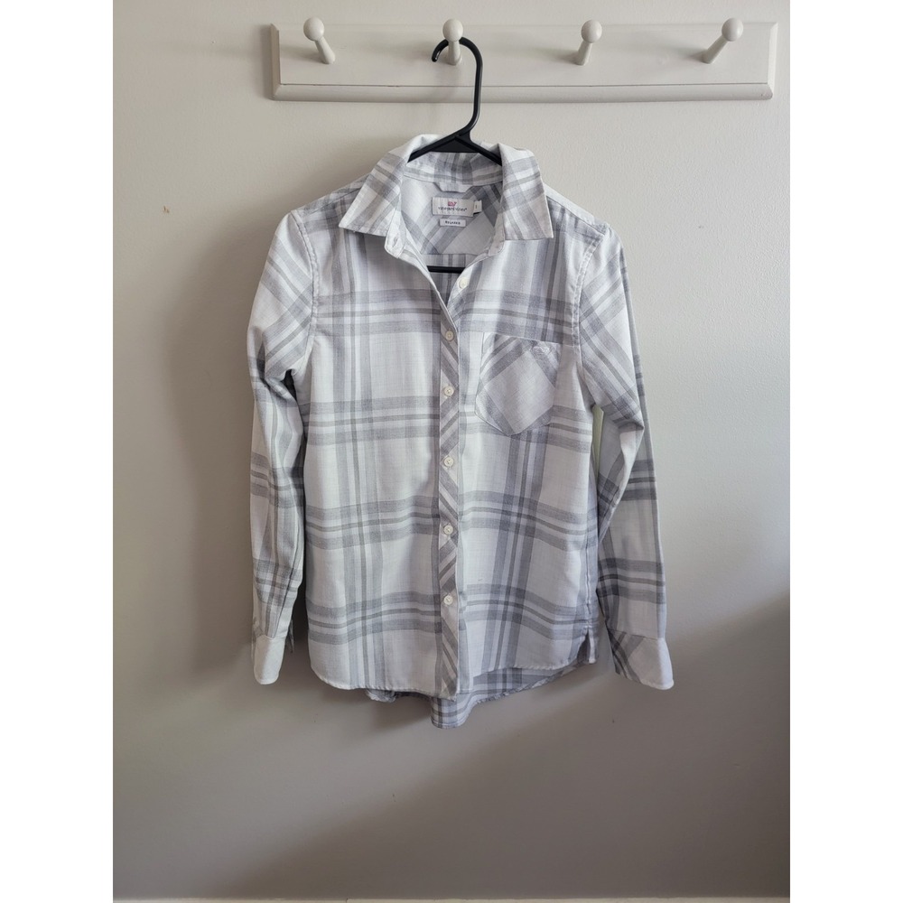 Vineyard Vines Women's Size 2 Relaxed Fit Button Up Shirt Gray Plaid Polyester